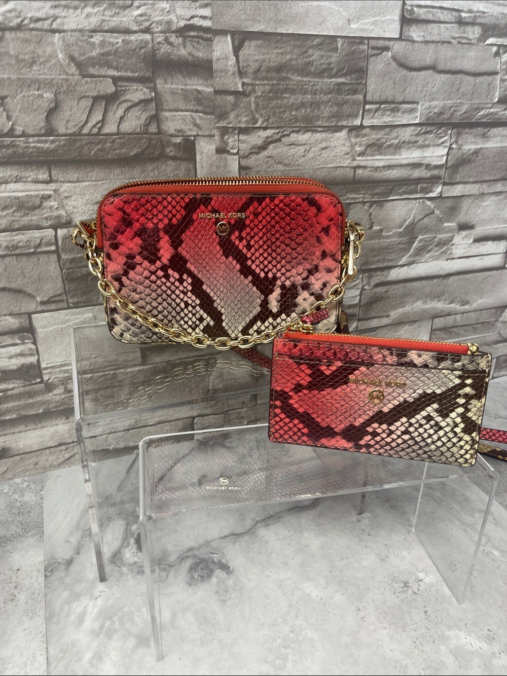 Michael Kors Small Double Zip Camera Crossbody & Matching Wallet Dahlia Snake - Picture 1 of 12